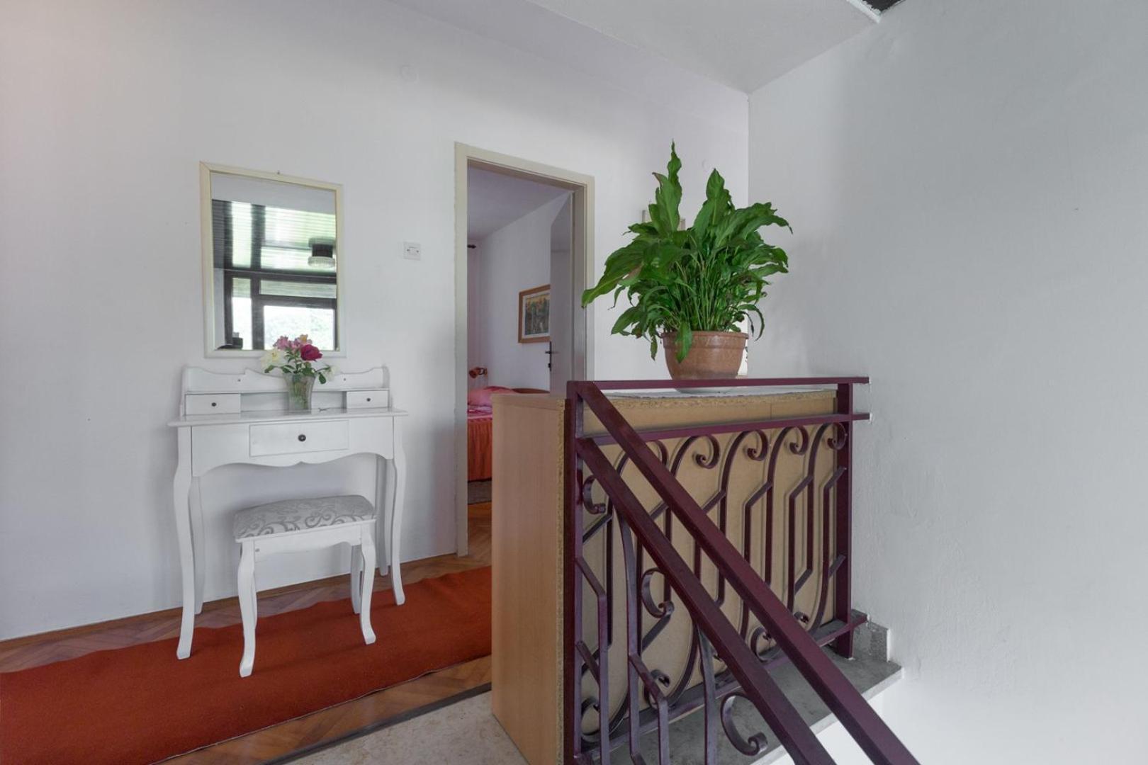 Anamarija Apartments Near The Beach And The Fantastic Adria Sea With Over 10 Small Islands Close By Фунтана Екстер'єр фото