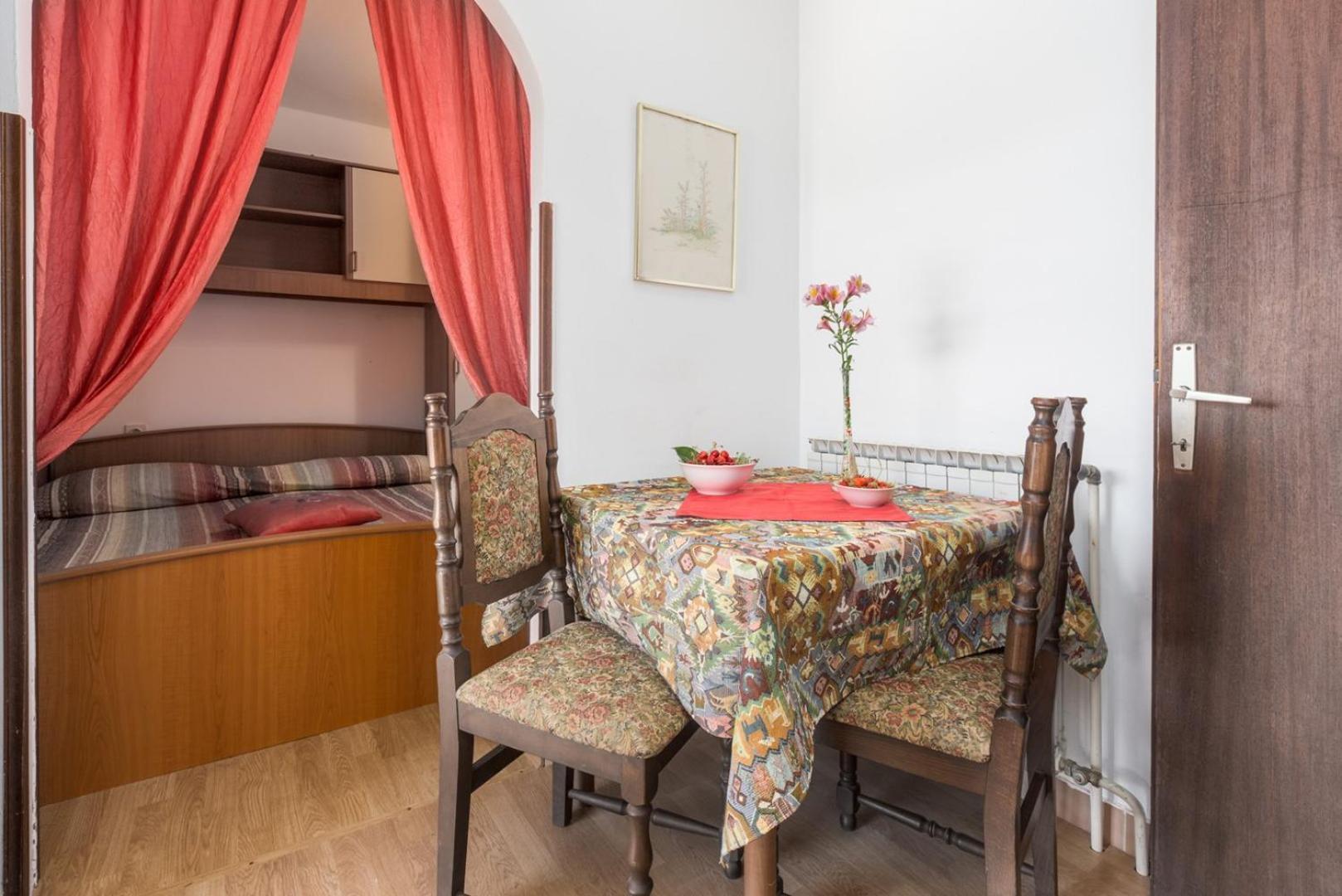 Anamarija Apartments Near The Beach And The Fantastic Adria Sea With Over 10 Small Islands Close By Фунтана Екстер'єр фото