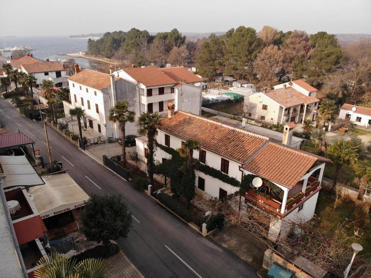 Anamarija Apartments Near The Beach And The Fantastic Adria Sea With Over 10 Small Islands Close By Фунтана Екстер'єр фото